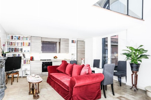 Spanish Steps Regal Penthouse image 14