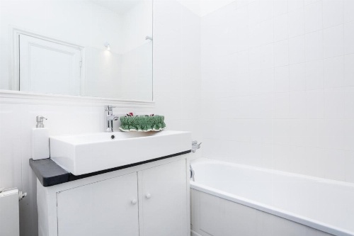 Spanish Steps Regal Penthouse image 39